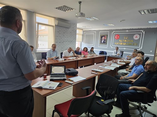 GEÇMİŞİNİ LAF İLE DEĞİL, HARF İLE ÖĞREN.